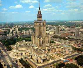 ESCAPADA A VARSOVIA: La capital de Polonia